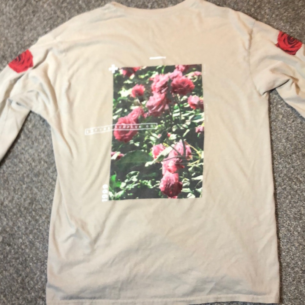 Empyre Long sleeve Tee.